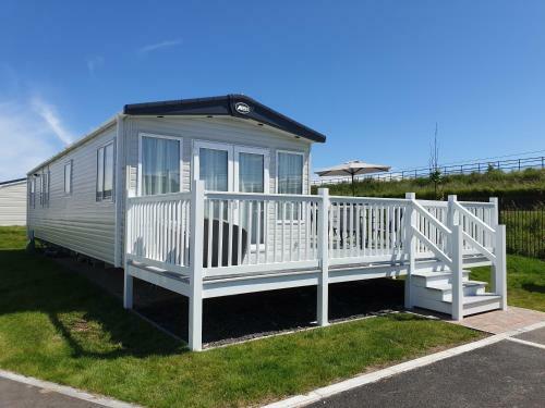 3-bed Caravan In Camber Sands Brand New For 2021
