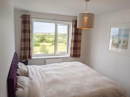 1 Silver Birch Gardens