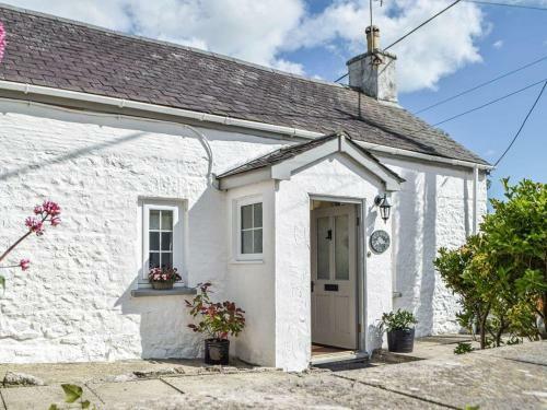 Cross Cottage