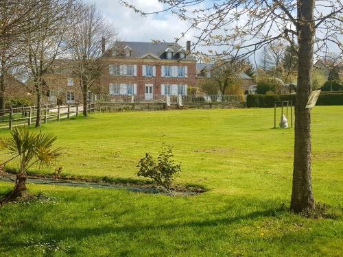 Maison de 2 Chambres Avec Jardin Clos Et Wifi A Gace