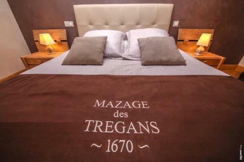 Le Mazage Des Tr�gans