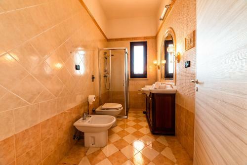 Hostal Mirella Rooms By Diddoi