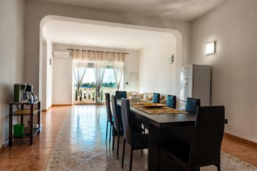 Hostal Mirella Rooms By Diddoi
