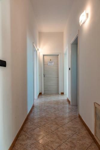 Hostal Mirella Rooms By Diddoi