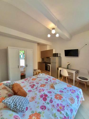 Apartamento Monolocale Adorabile A Due Passi Dall?autodromo.