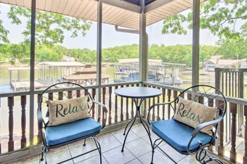 Waterfront Lake Ozark Pad Fishing And Boat Dock!