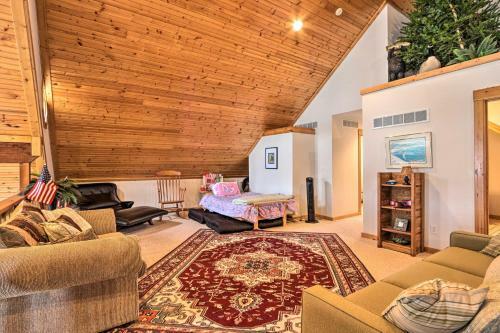 Lake Of The Ozarks Hideaway With Private Dock!