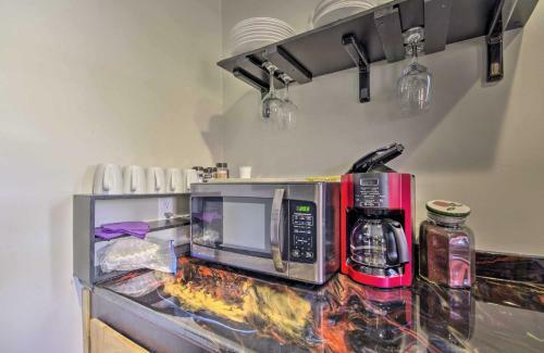 1 Fish Warsaw Cabin With Deck And Gas Grill!