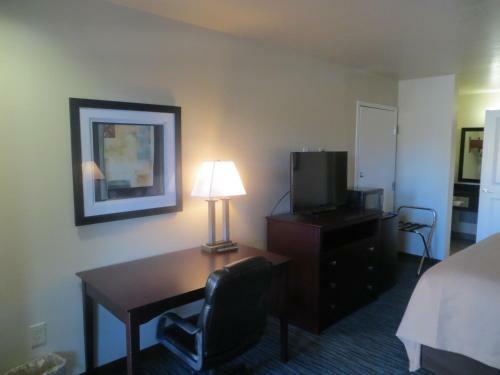 Motel Garden Inn And Suites