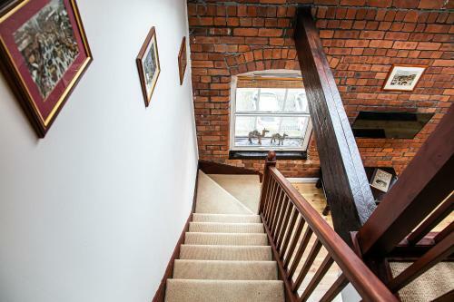 Victoria Quays Charming Loft Apartment - Free Parking