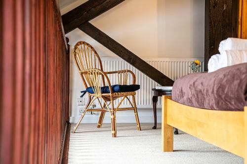Victoria Quays Charming Loft Apartment - Free Parking