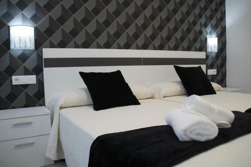Hostal Baixo A Lua Rooming