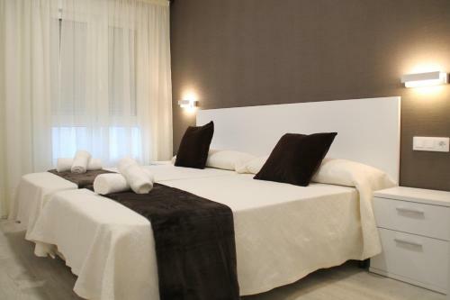 Hostal Baixo A Lua Rooming