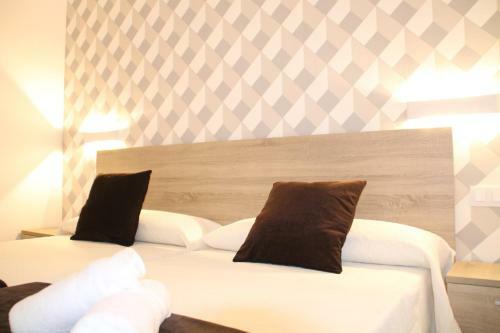 Hostal Baixo A Lua Rooming
