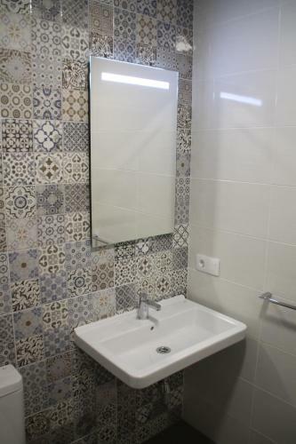 Hostal Baixo A Lua Rooming