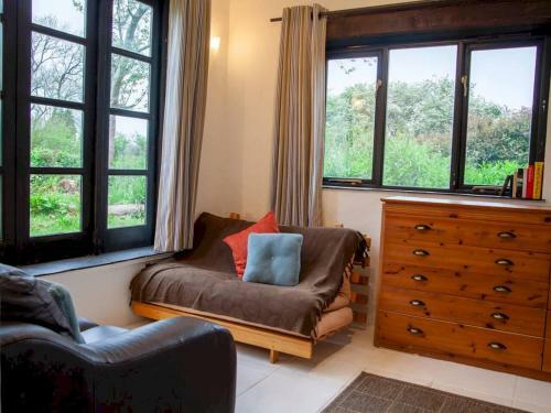 Pass The Keys Delightful 2 Bed Tiny Home In Newton Mumbles
