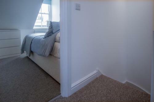 Ramsey Apartment - 2 Bedroom Apartment - Tenby