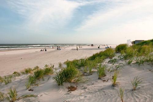 Apartamento Renovated Brigantine Condo, Steps To Beach!