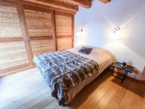 Apartment Huez, 3 Bedrooms, 7 Persons - Fr-1-645-16