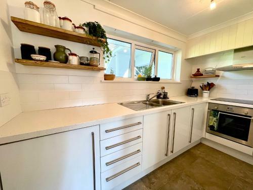 Apartamento Colourful Light Truro 2 Br Apt, Balcony & Parking