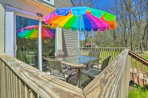Goshen Cottage With Deck On Working Family Farm