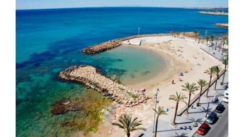 Bonito Apartamento Cerca Del Mar