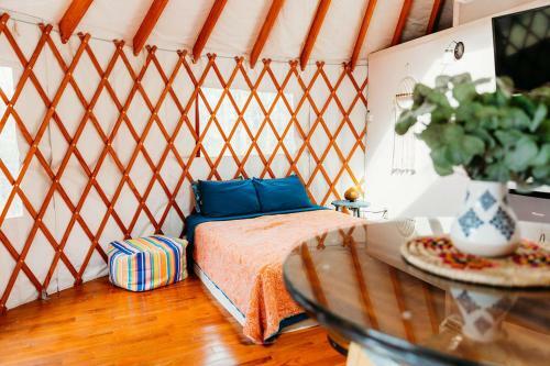 Yurtin' On Keuka