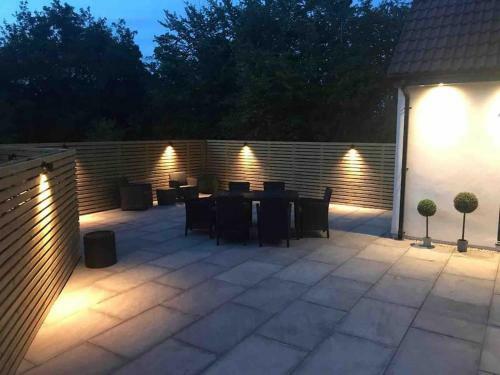 Beautiful Cosy Rural Retreat With Parking!