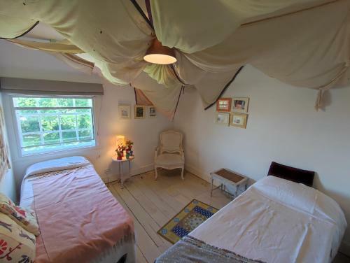 Large Three Storey Georgian House And Gardens