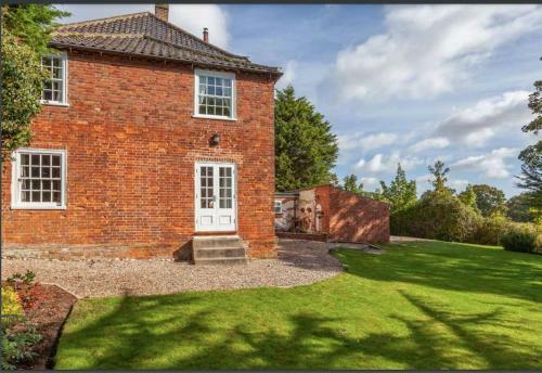 Large Three Storey Georgian House And Gardens