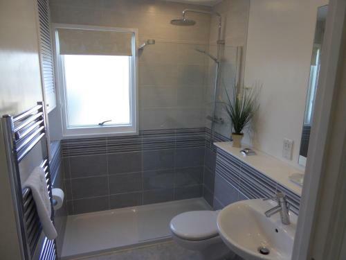 The West Bay Cottages - 2 Bedroom Cottages