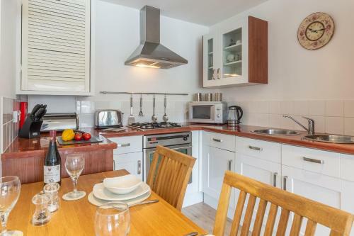 The West Bay Cottages - 2 Bedroom Cottages