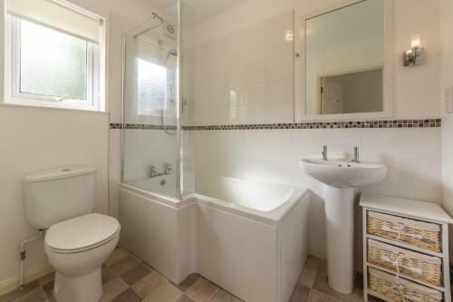 The West Bay Cottages - 2 Bedroom Cottages