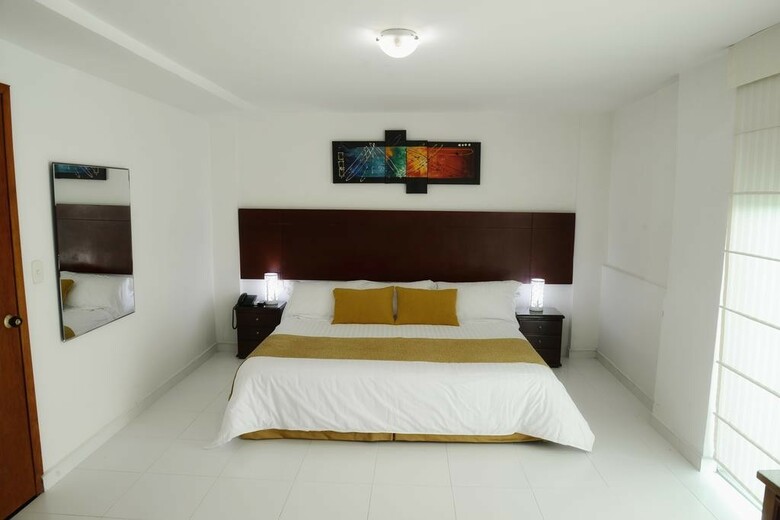 Hotel Quinta De Cabecera