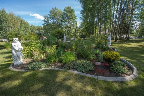 River Road Bed & Breakfast