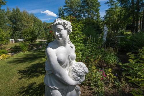 River Road Bed & Breakfast