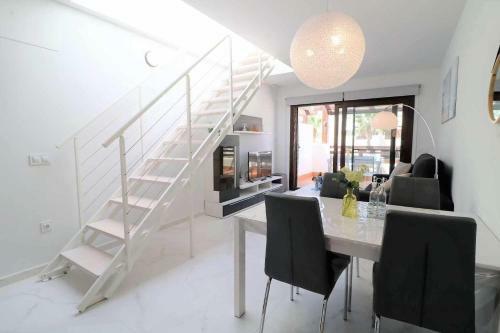 Casa Aguil�n Apartamento Con Balc�n Azotea Con Piscina Compartida