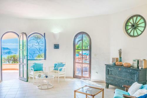 Villa Aurelia . A Terrace On The Mediterranean Sea