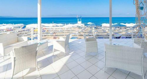 Hotel Fruit Village Paestum Coral Beach