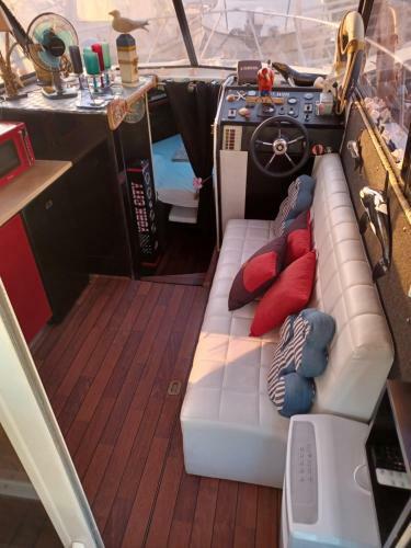 Lovers Boat Aloha II