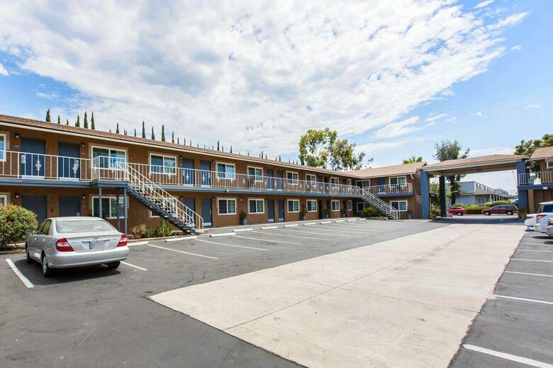 Hotel Rodeway Inn Escondido