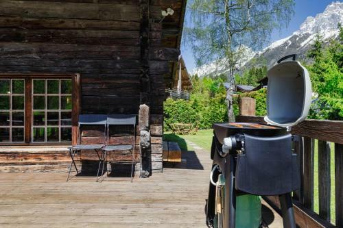 4br Traditional Chalet Bbq + Fireplace + View