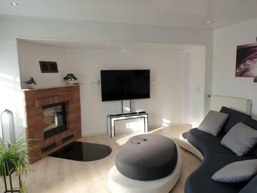 Apartamento Ferienwohnung Im Modernen Ambiente Mit Eigenen Au�enbereich