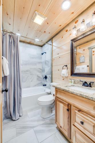 The Orange Cottage Cabin