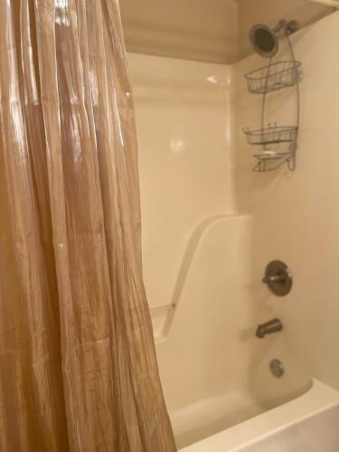 River Place Condos 605 2bd