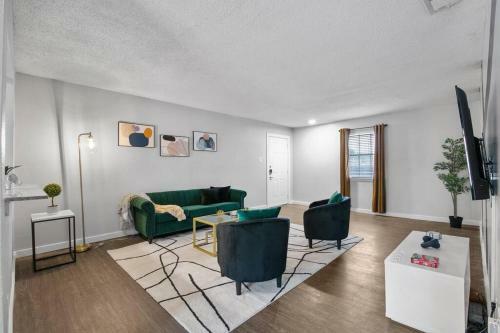 Apartamento Hidden 3bdr, 2ba W/pool & King Bed 6 Mins From Dt