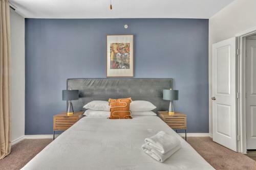 Wanderjaunt - Residences At The Collection Apartments