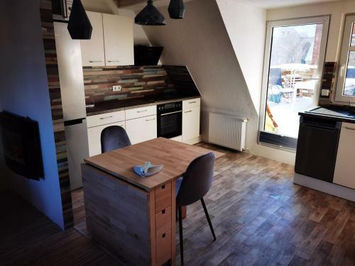 Apartamento Gem�tliche Dachwohnung Mit Dampfsauna Und Dachterrasse