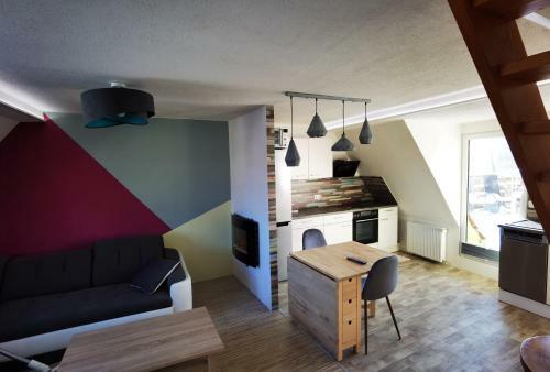 Apartamento Gem�tliche Dachwohnung Mit Dampfsauna Und Dachterrasse