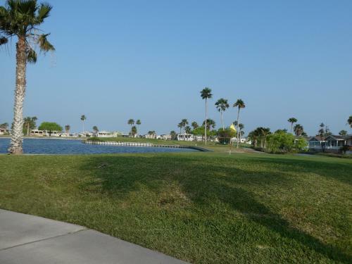 Liv Resort: Clam Circle With Private Jacuzzi (Pet Friendly)